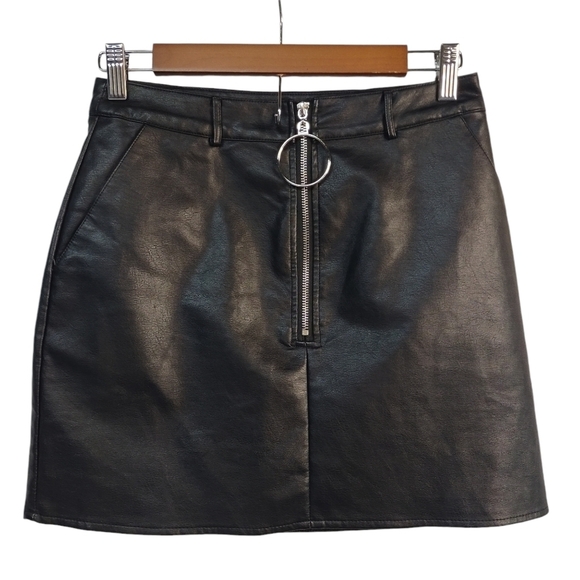 Just-one Black Faux Leather Mini Sexy Skirt Size M - Picture 1 of 5